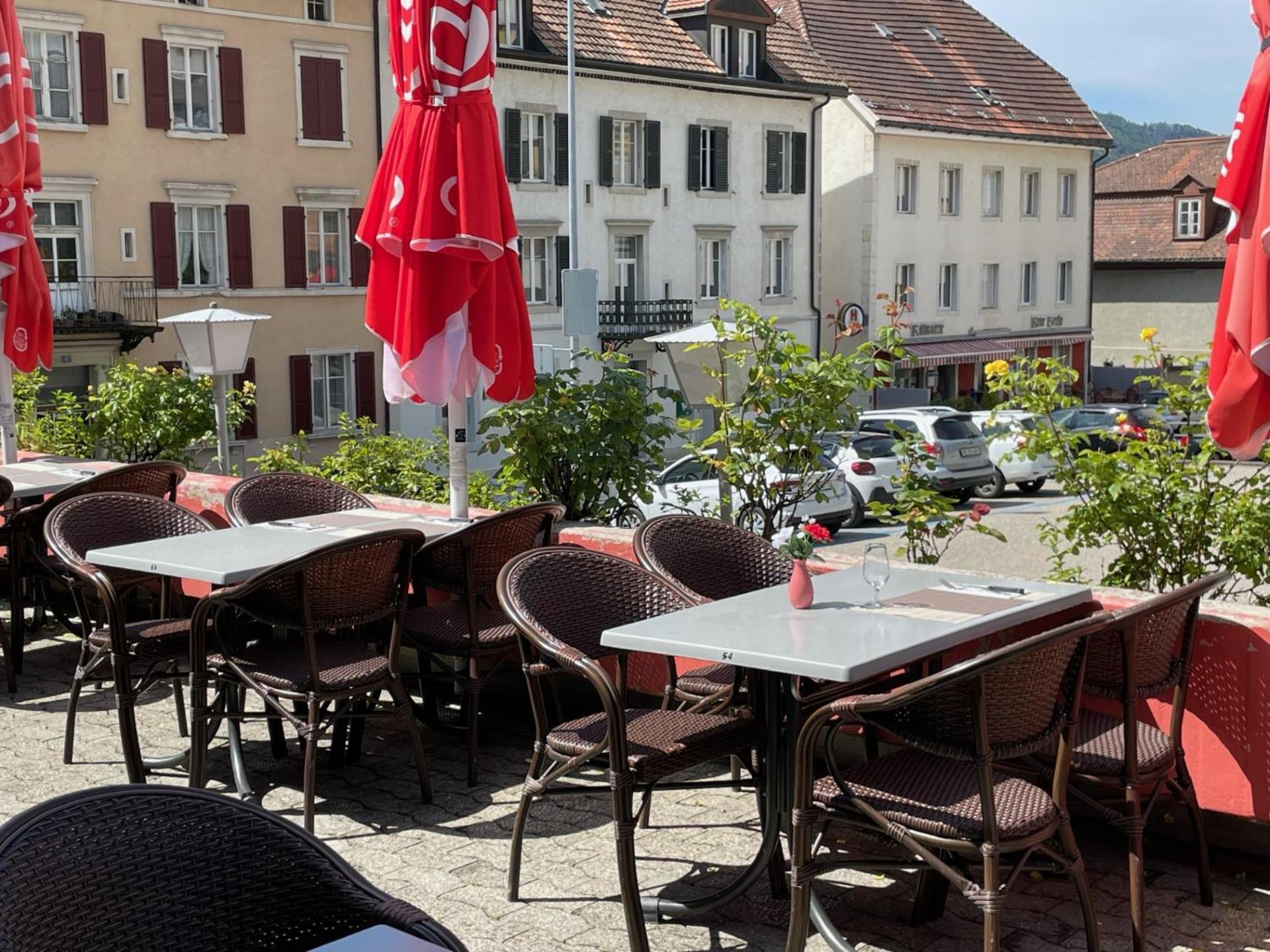 Hotel La Fontaine Saint-Imier Zewnętrze zdjęcie